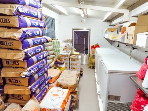 Loja com Padaria/Pastelaria em Rio Tinto