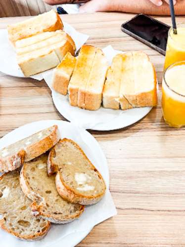 Loja com Padaria/Pastelaria em Rio Tinto