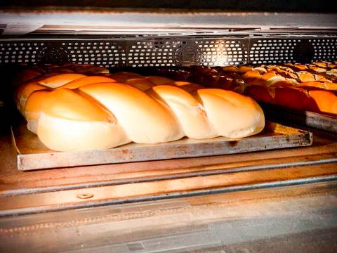 Loja com Padaria/Pastelaria em Rio Tinto