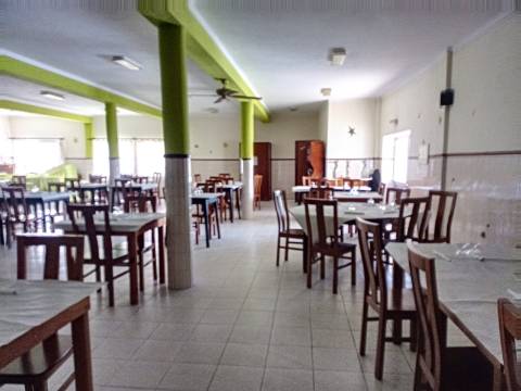 Espaço comercial a funcionar como Restaurante