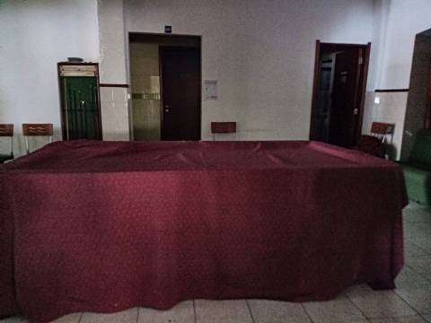 Espaço comercial a funcionar como Restaurante