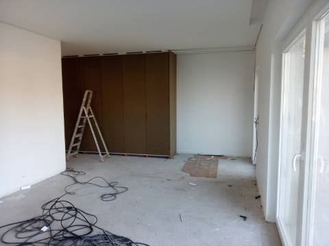 Moradia T3+1 em fase de acabamentos com Jardim e Terreno