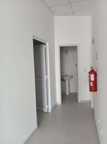 Loja para Comércio e Serviços