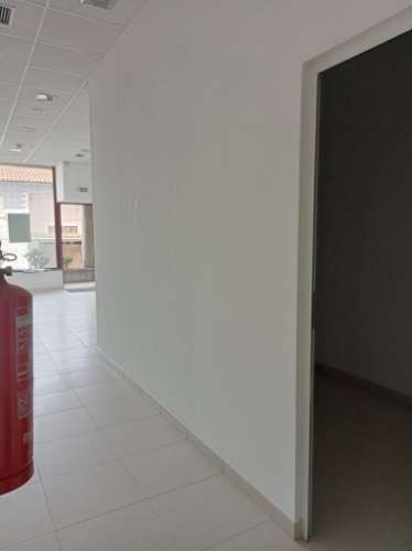 Loja para Comércio e Serviços