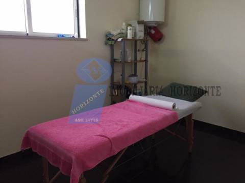 Salão de Cabeleireiro / Estética para Trespasse