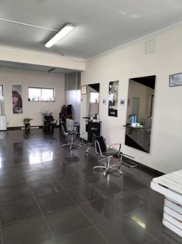 Salão de Cabeleireiro / Estética para Trespasse