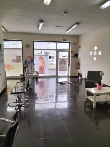 Salão de Cabeleireiro / Estética para Trespasse