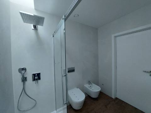 Moradia T4+1. Agras do Norte. Aveiro