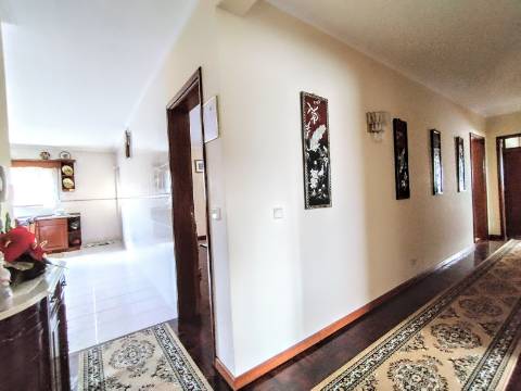 Moradia T3+T2 e terreno na Malhada de Cima, Cantanhede