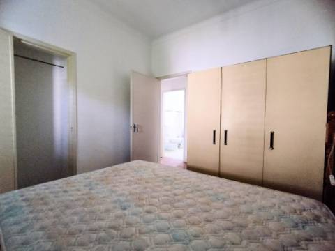 Moradia T3 com Jardim, Quintal, Garagem e anexos - Mamarrosa