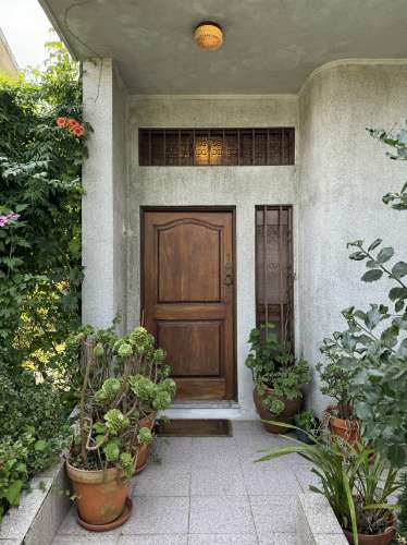 Moradia independente de dois andares em Figueiró, Amarante.
