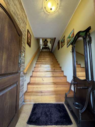 Moradia independente de dois andares em Figueiró, Amarante.
