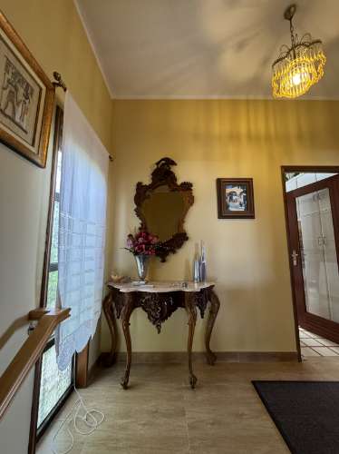 Moradia independente de dois andares em Figueiró, Amarante.
