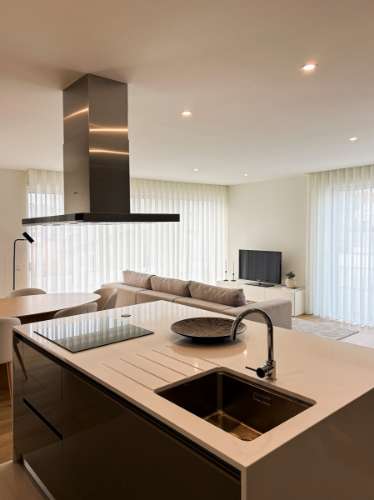 Apartamento T3+1 Duplex para Arrendar