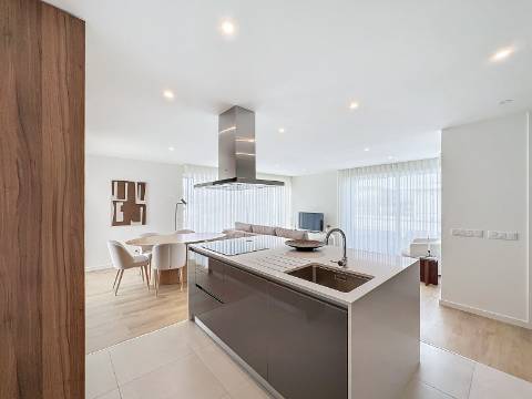 Apartamento T3+1 Duplex para Arrendar