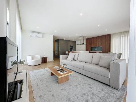 Apartamento T3+1 Duplex para Arrendar