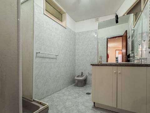 T4 no Centro da Póvoa de Varzim - Excelente Investimento!