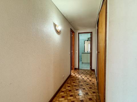 T4 no Centro da Póvoa de Varzim - Excelente Investimento!