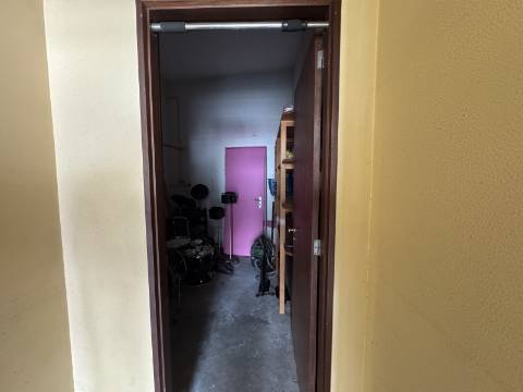 T4 no Centro da Póvoa de Varzim - Excelente Investimento!