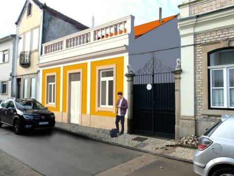 Moradia Classificada no centro da cidade de Ovar c/ PROJETO APROVADO - Ovar Centro, Aveiro, Ovar