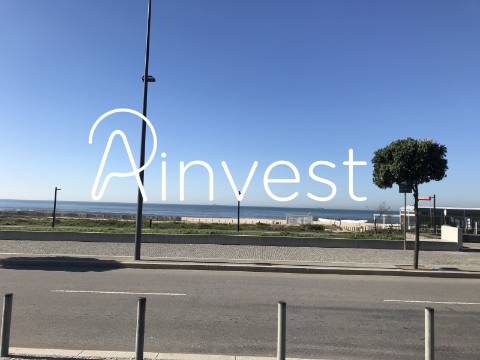 Apartamento T3 de Prestígio à Beira-Mar em Canidelo