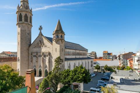 Domicílio de prestígio no centro do Porto
