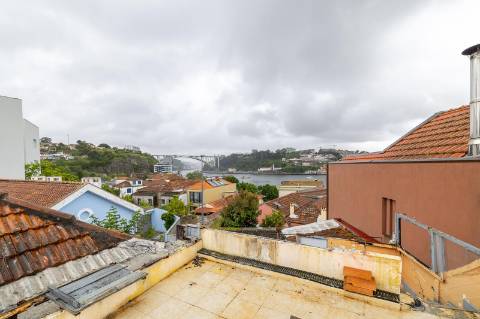 terreno único com PIP aprovado