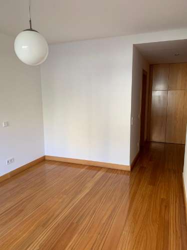 Para alugar - Apartamento T3 Duplex de luxo junto ao Douro