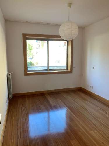 Para alugar - Apartamento T3 Duplex de luxo junto ao Douro