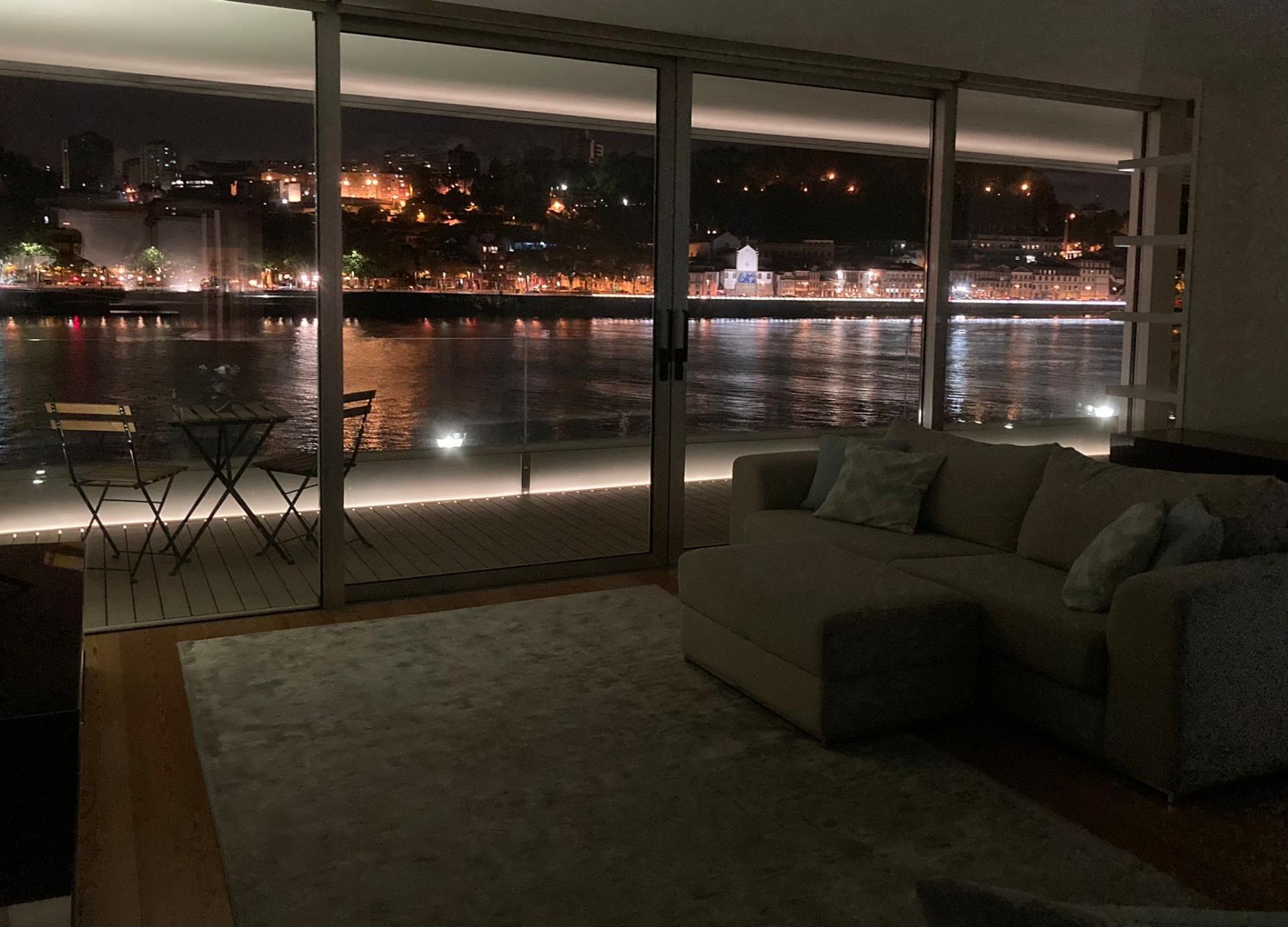 Apartamento de Exceção - Vista Douro & Piscina Privada - Gaia