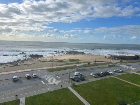 Penthouse Duplex de Exceção - Frente ao Mar - Praia de Salgueiros, Canidelo