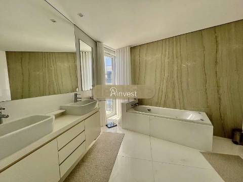 Penthouse Duplex de Exceção - Frente ao Mar - Praia de Salgueiros, Canidelo