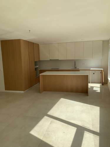 Apartamento T3 com garagem