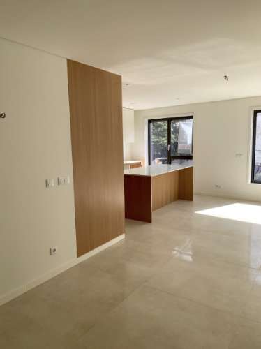 Apartamento T3 com garagem