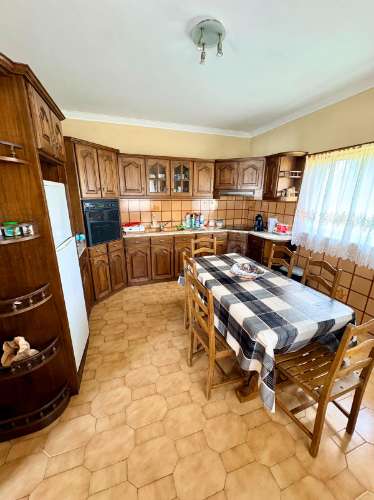 Alfena, Valongo Moradia bifamiliar | Terreno de 1.000 m² com possibilidade de piscina