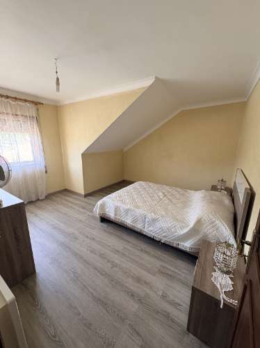 Alfena, Valongo Moradia bifamiliar | Terreno de 1.000 m² com possibilidade de piscina