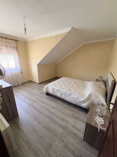 Alfena, Valongo Moradia bifamiliar | Terreno de 1.000 m² com possibilidade de piscina
