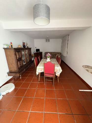 Alfena, Valongo Moradia bifamiliar | Terreno de 1.000 m² com possibilidade de piscina