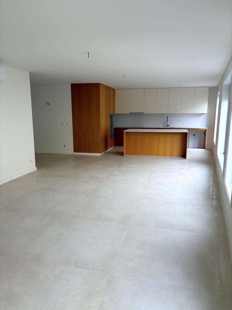 Apartamento T3 em Lapa