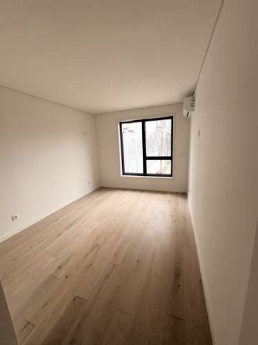 Apartamento T3 em Lapa
