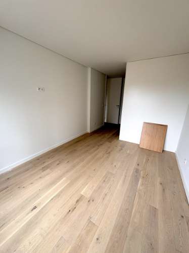 Apartamento T3 em Lapa