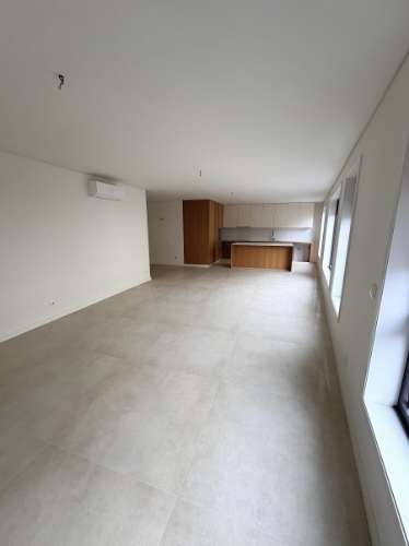 Apartamento T3 em Lapa