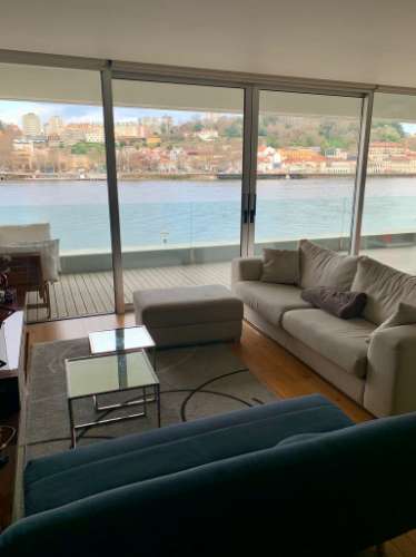 Duplex de Exceção frente ao Douro: Luxo, Conforto e Vistas Panorâmicas - Gaia