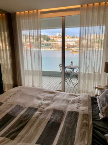 Duplex de Exceção frente ao Douro: Luxo, Conforto e Vistas Panorâmicas - Gaia