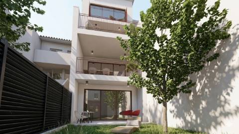 Apartamento T1 com Jardim Privativo & Terraço | Bonfim, Porto