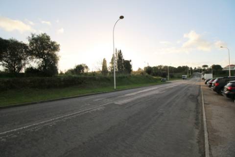 Terreno de 22.040m2 para construção de condomínio privado com 180 fogos e lojas em Torres Novas