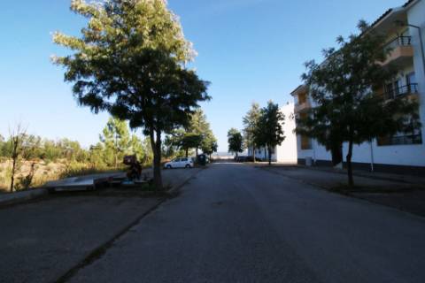 Terreno para construção de moradia de 2 pisos, na Chainça - Abrantes