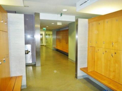 Antigo Ginásio com 7.036m2 e piscina no Porto