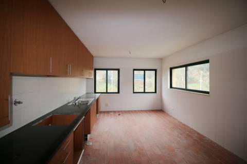 Apartamento T2 Duplex com vista Rio na Barca da Amieira - Envendos