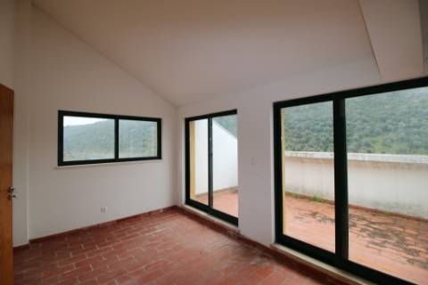 Apartamento T2 Duplex com vista Rio na Barca da Amieira - Envendos